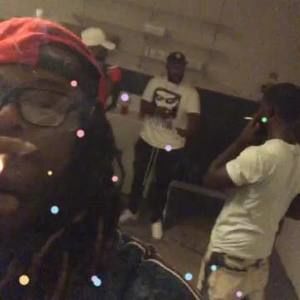 Meet your Posher, Lloyd raz